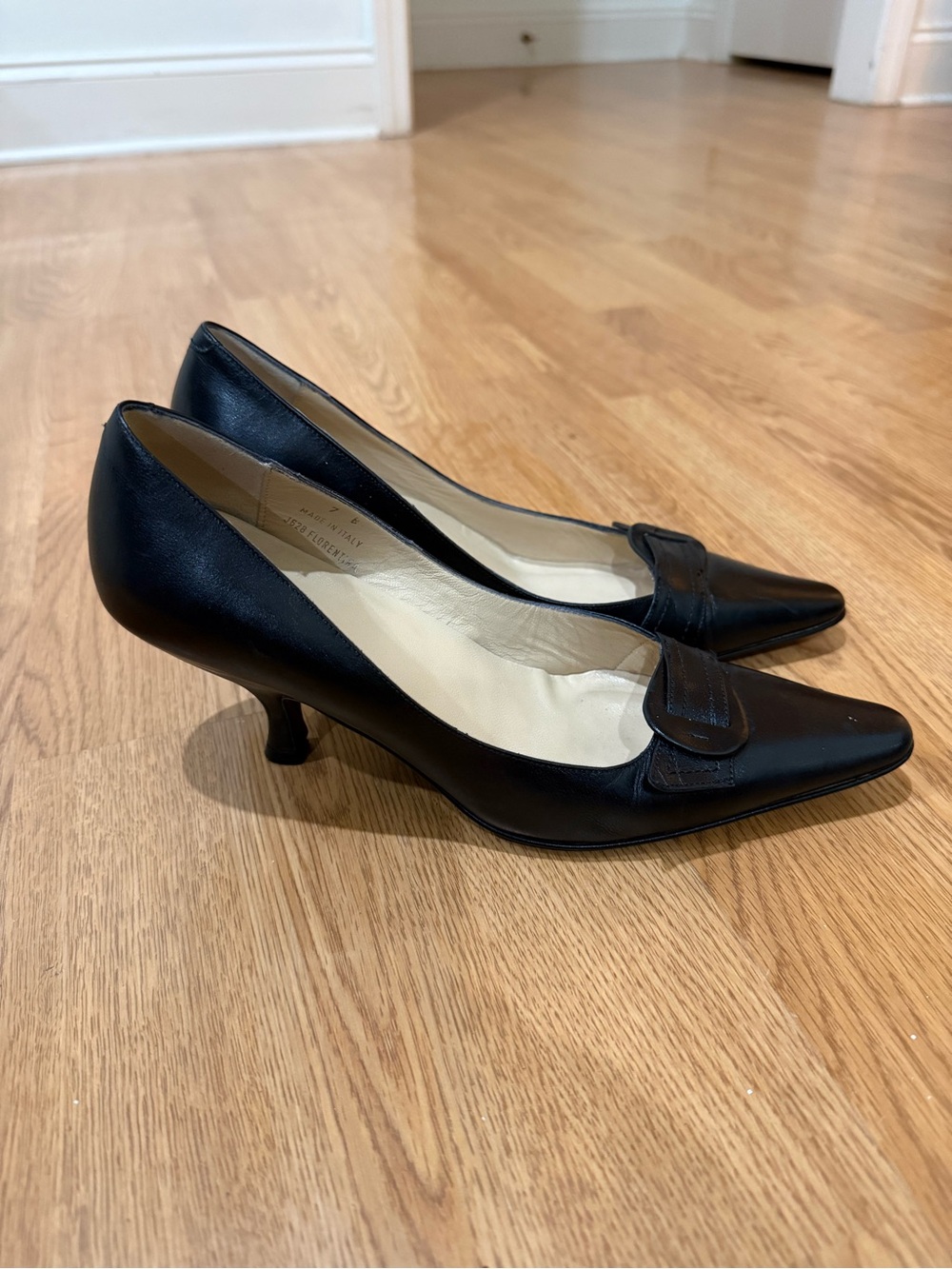 Vintage Coach Florentina Kitten Heels
